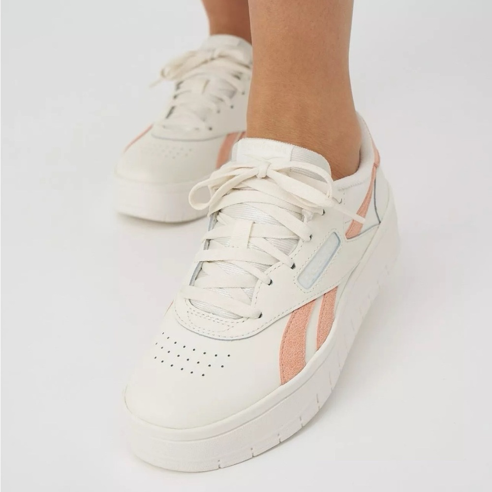 Reebok Court Advance Surge White/Pink Tennis Shoes Athletic Womens Size 9.5 - Picture 3 of 16